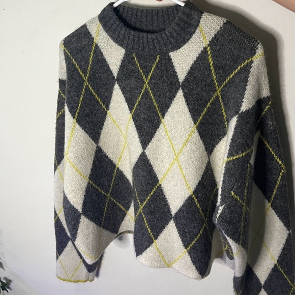 Cozy knitted sweater - Picture 1 of 2